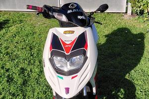 Aprilia sr 50 motard