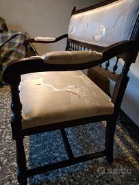 Divanetto stile liberty