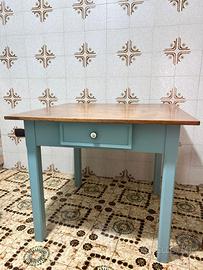 TAVOLO DA CUCINA IN LEGNO