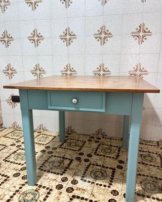 TAVOLO DA CUCINA IN LEGNO