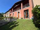 villa-a-schiera-a-flero