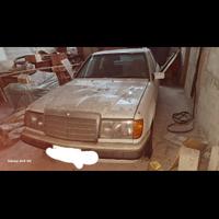 Ricambi x Mercedes 200 e