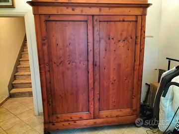 Armadio 2 ante in legno  stile rustico 