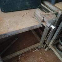 banchi lavoro in acciaio con mola