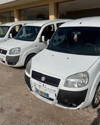 Fiat doblo 5 posti autocarro