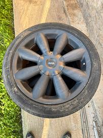 Set 4 cerchi e pneumatici Mini Countryman