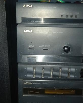 Impianto stereo aiwa completo di casse e cavi 