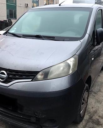 Nissan nv 200 2010