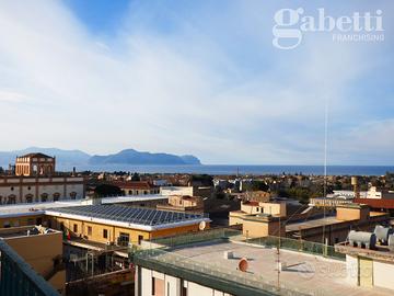 Grande 6 vani pressi stazione di Bagheria A/251