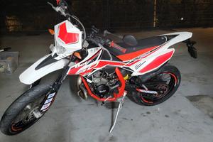 beta rr  motard 50cc track