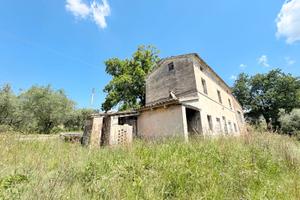 Natura, bellezza e riservatezza a Corridonia