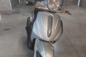 Piaggio Beverly 500