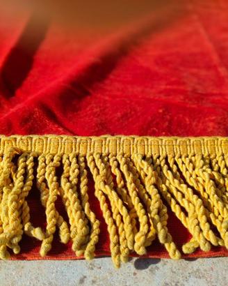 Sipario, tendaggio, color rosso/rame con frangia