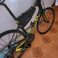 Bici Scott foil 20 tg. 56 cambio ultegra di2