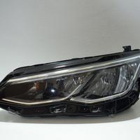 Faro sinistro VW Golf (VIII)