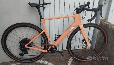 GRAVEL 3T EXPLORO taglia 56 come nuova