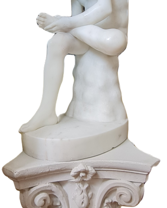 Scultura in marmo raffigurante "Lo Spinario "