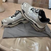 Balenciaga Pre-Owned Sneakers Triple S