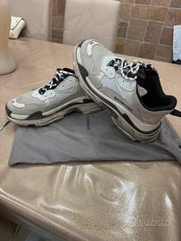Balenciaga Pre-Owned Sneakers Triple S