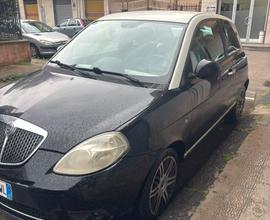 Lancia ypsilon 1.2 mono design - Full