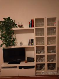 vetrina Ikea più porta tv