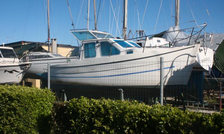 Modello cabinato solare cantiere Ceparana