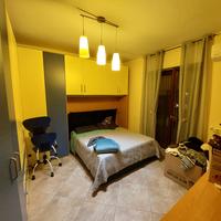 Armadio ad angolo con scrivania