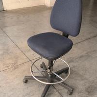 Sgabello seduta alta 