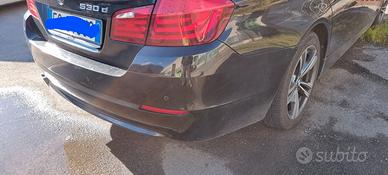 Paraurti completi e minigonne