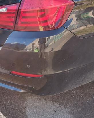 Paraurti completi e minigonne