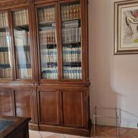 Libreria antica del '700 con vetrina in Ciliegio