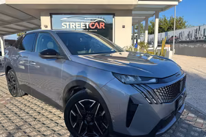Peugeot 3008 Hybrid 136 CV ALLURE ESSENCE
