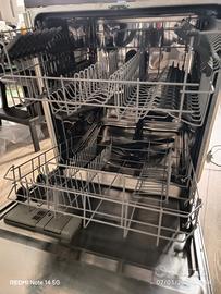 Lavastoviglie Rengora integrata funzionante 