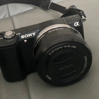 Macchina fotografica Sony alfa5000