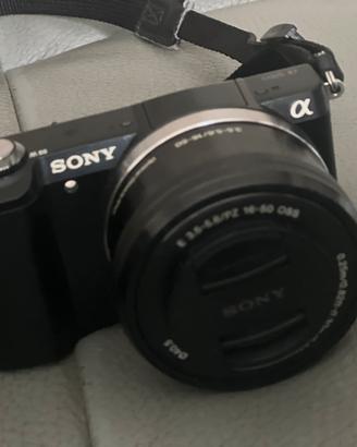 Macchina fotografica Sony alfa5000