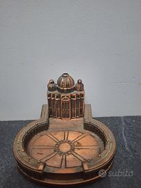 Accendino con portacenere 