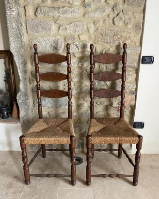 Coppia sedie vintage legno marrone impagliate