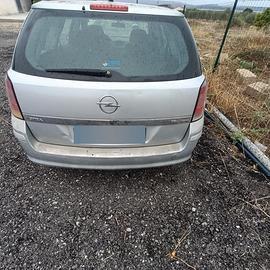 Opel Astra station wagon 