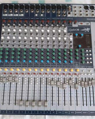 mixer passivo Soundcraft Signature 16