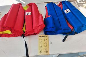 giubbotti salvataggio 
