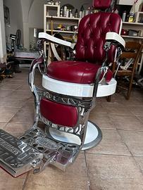 Sedia poltrona da barbiere restaurata Scuderi