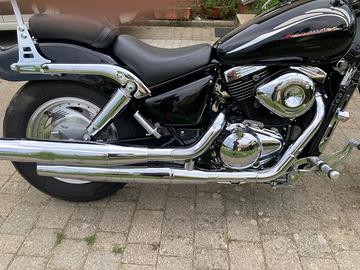 Moto  anno 01/03/2000  Suzuki  motor corporation