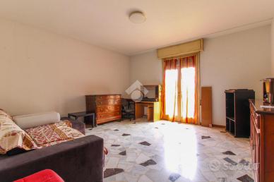 3 LOCALI A VESTONE