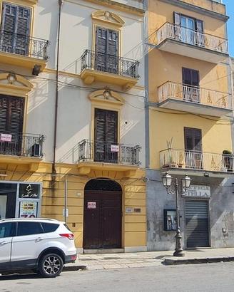 Castelvetrano APP. piano 1 Piazza Matteotti