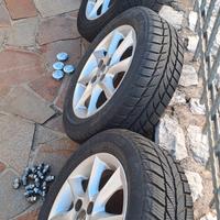 Pneumatici + cerchioni originali Toyota