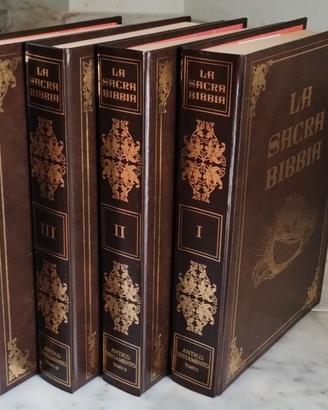 SACRA BIBBIA QUATTRO VOLUMI CARTONATI E RILEGATI