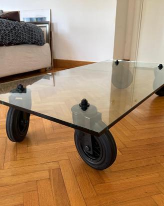 Tavolino Gae Aulenti per Fontana Arte