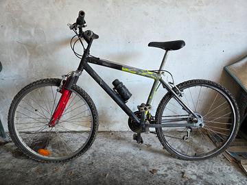Bici MTB  Front, 26" Mountain bike - da sistemare 
