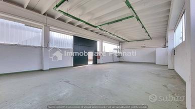 Immobile di 726 m² a Medolago