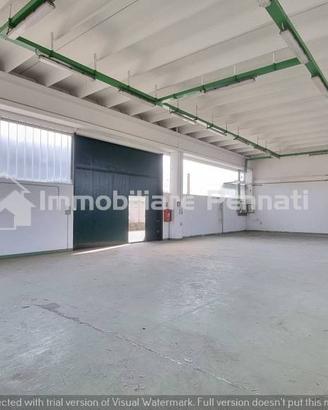 Immobile di 726 m² a Medolago